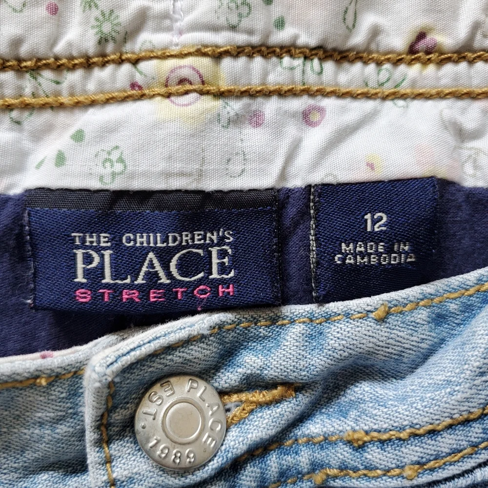 The Children's Place Light Blue Denim Skirt with Floral Embroidery. Size 12